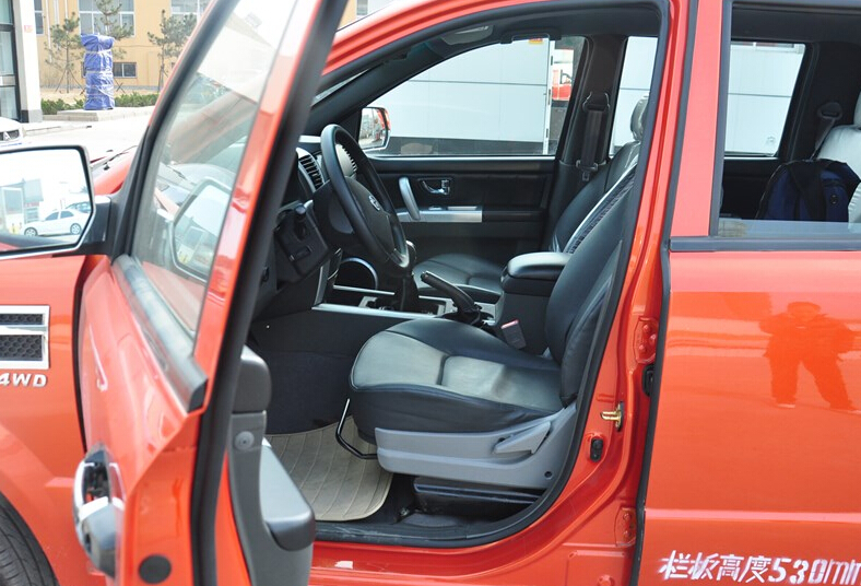 2014款 2.4L 两驱舒适型
