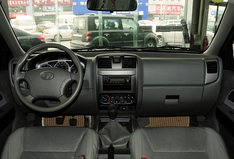 2011款 2.2L财富版 豪华型小双排