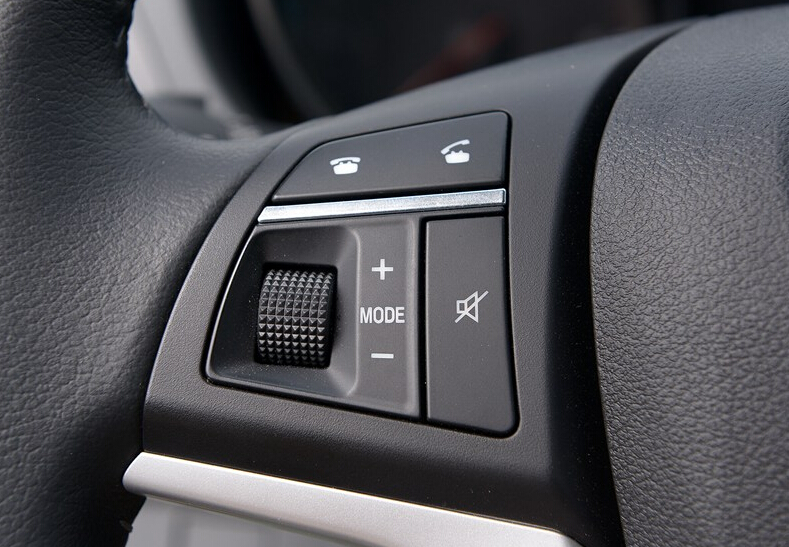 2014款 2.0T两驱精英型4D20B