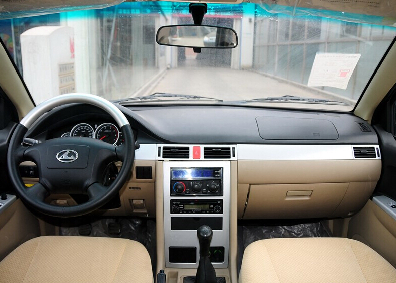 2014款 2.4L汽油两驱4G69S4N