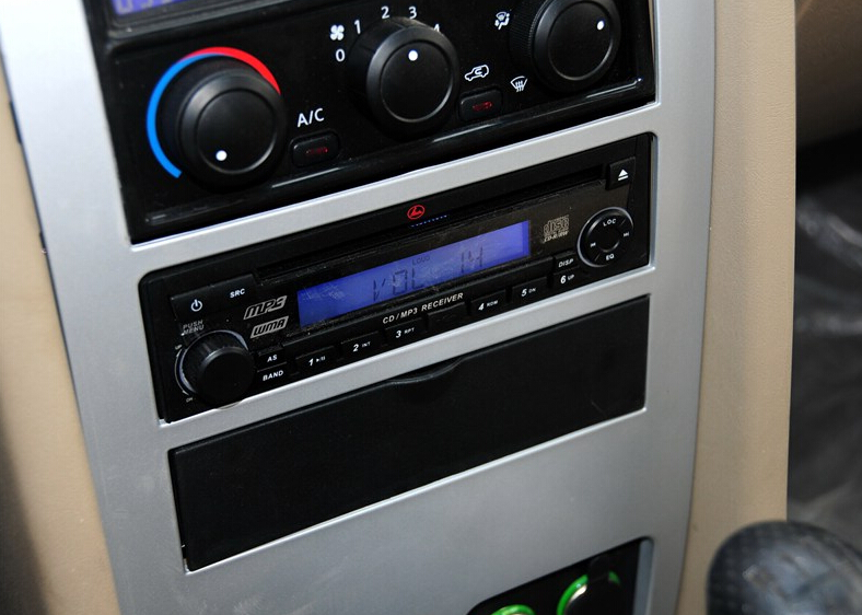 2014款 2.4L汽油两驱4G69S4N