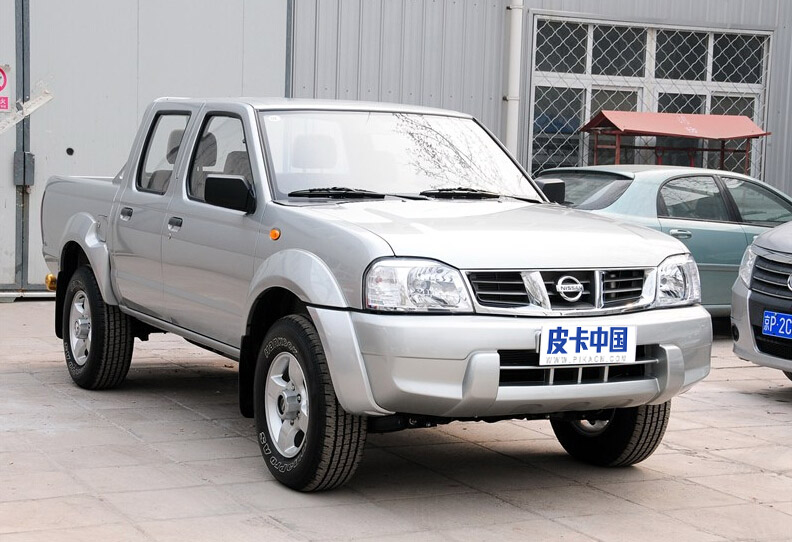 2013款 2.4L汽油两驱标准型