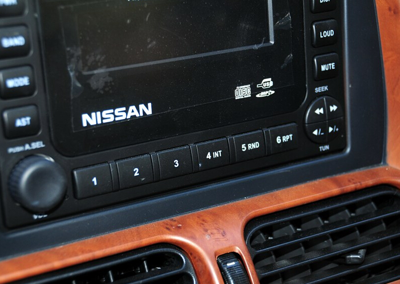 2013款 2.4L汽油两驱标准型