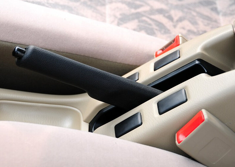 2013款 2.4L汽油两驱标准型