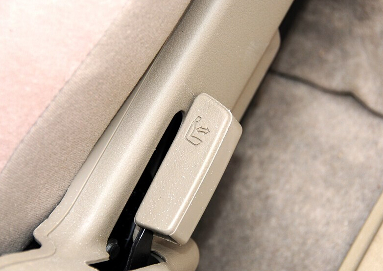 2013款 2.4L汽油两驱标准型