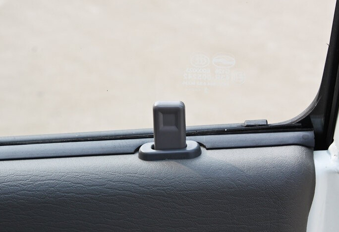 2009款 2.0L汽油豪华型