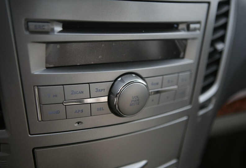 2014款 2.8T两驱柴油VP泵实用型标双