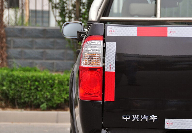 2014款 2.8T两驱柴油VP泵实用型标双