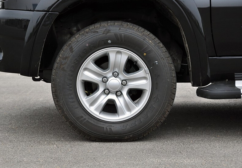 2014款 2.8T两驱柴油VP泵实用型标双