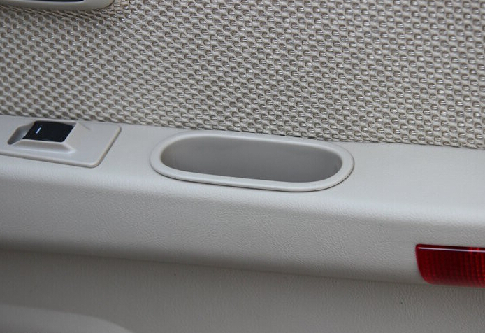 2014款 2.8T两驱柴油VP泵实用型标双