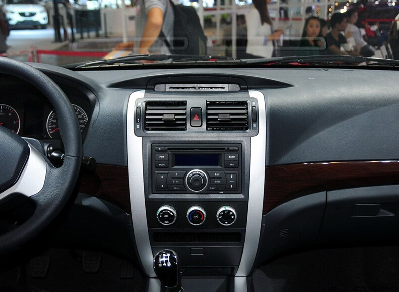 2014款 2.8T舒适版4JB1