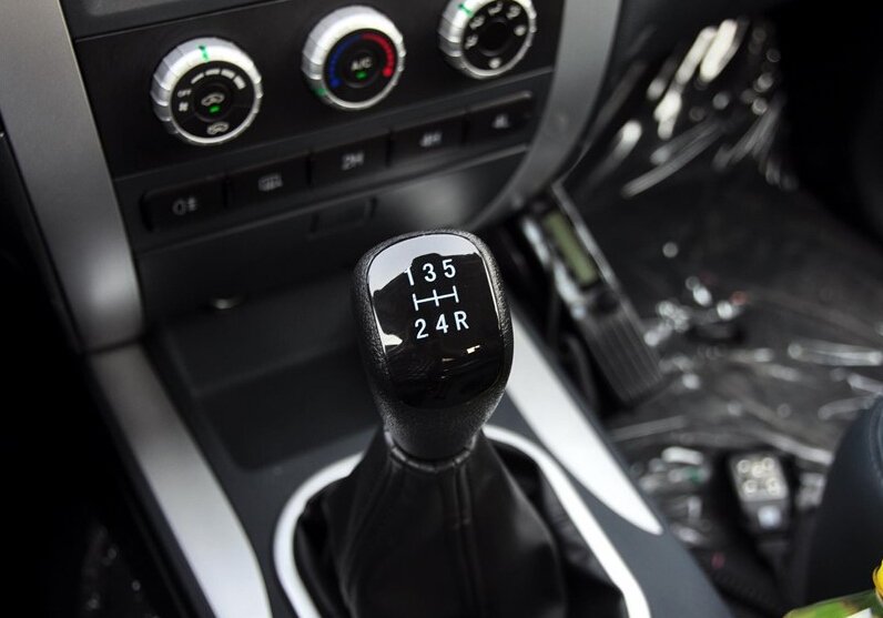 2014款 2.8T舒适版4JB1