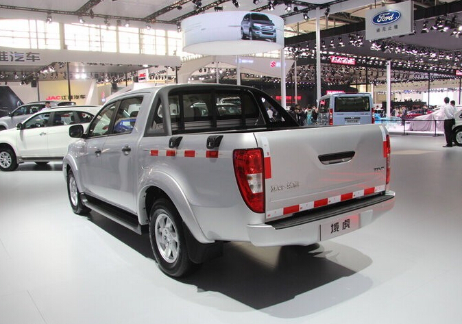 2012款 2.4L两驱汽油手动(GL)